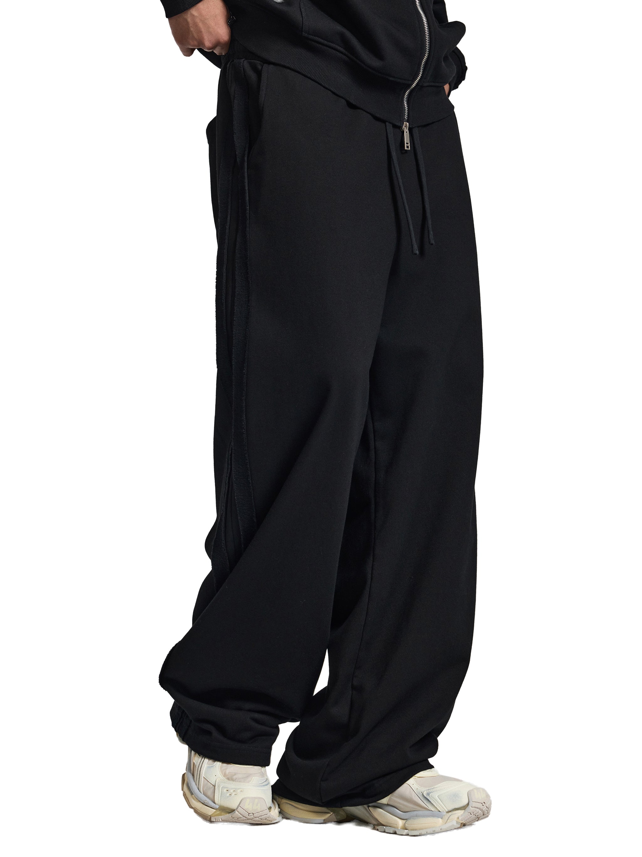 Mira Contrast Tape Straight-Leg Sweatpants